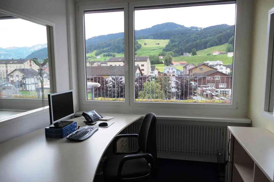 Helles, kleines Einzelbüro