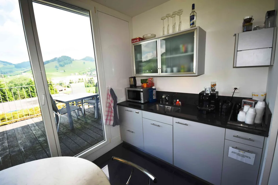 Helles, kleines Einzelbüro