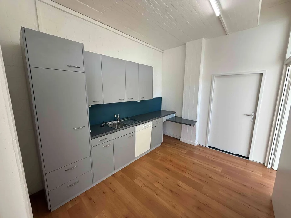 2 Büroräume inkl. Teeküche