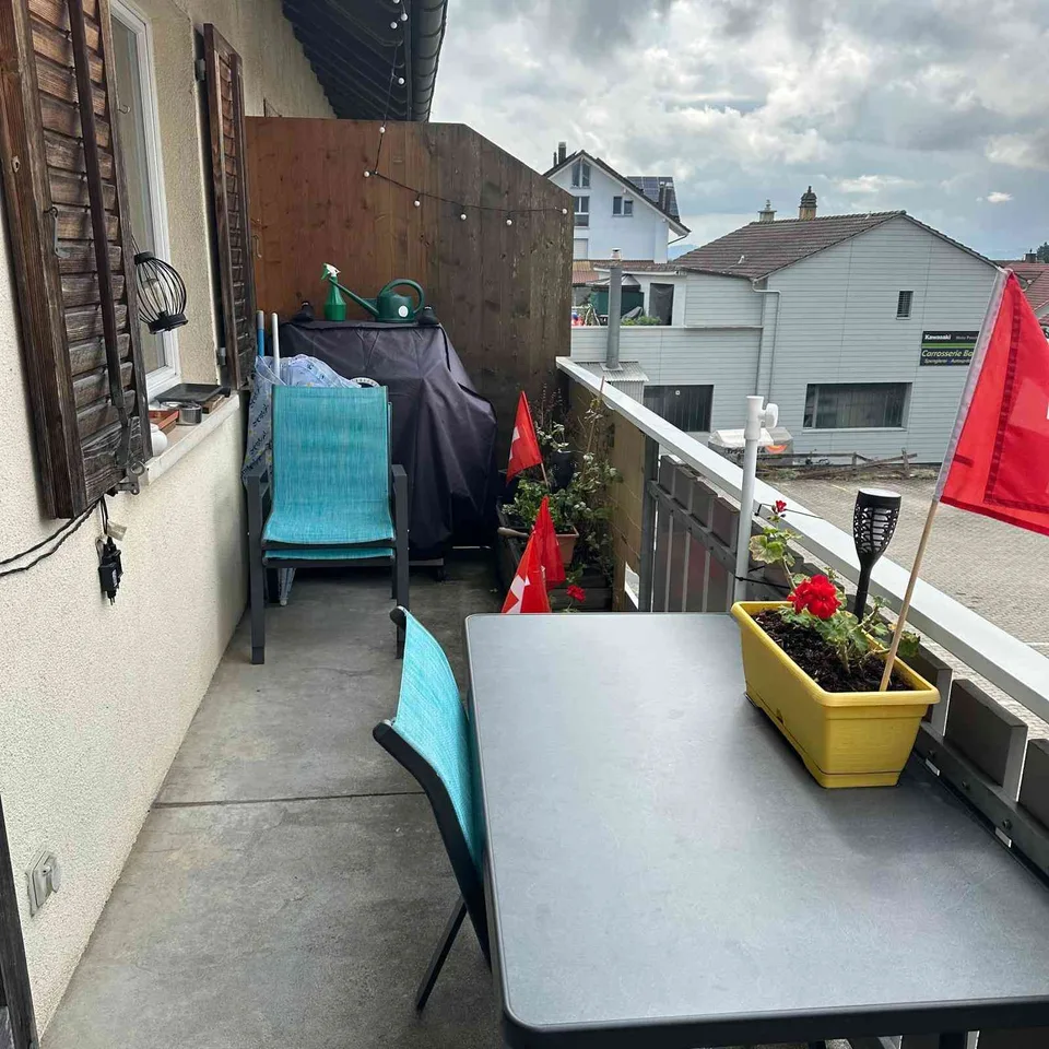 Grosszügige 4½-Zimmer-Wohnung in Arch zu vermieten