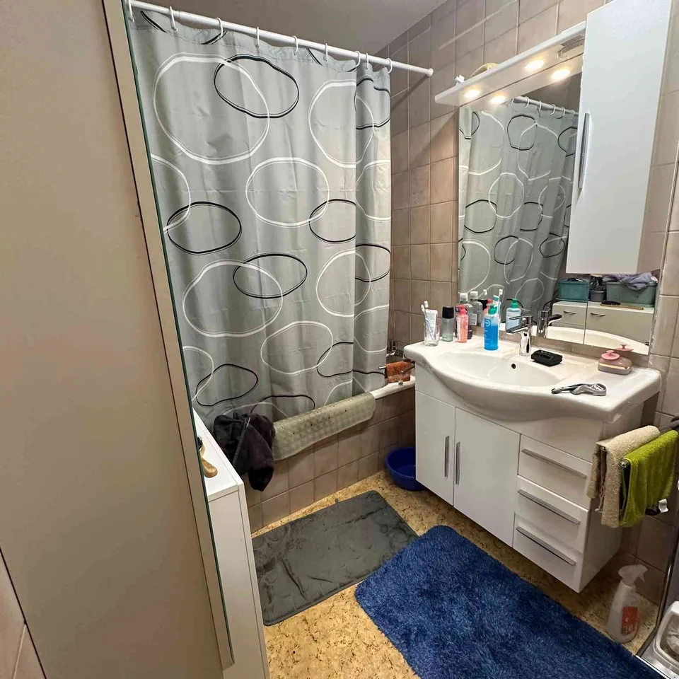 Grosszügige 4½-Zimmer-Wohnung in Arch zu vermieten