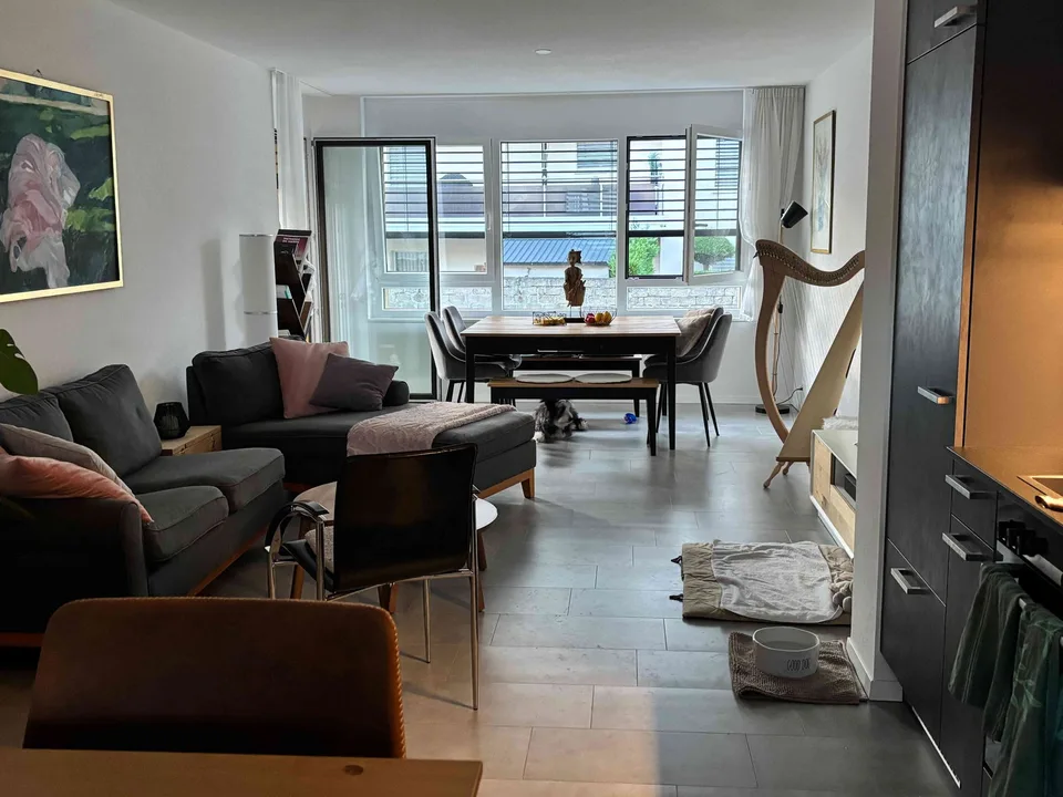 Appartement 2.5 pces, 65m2, Milvignes, avec grand balcon