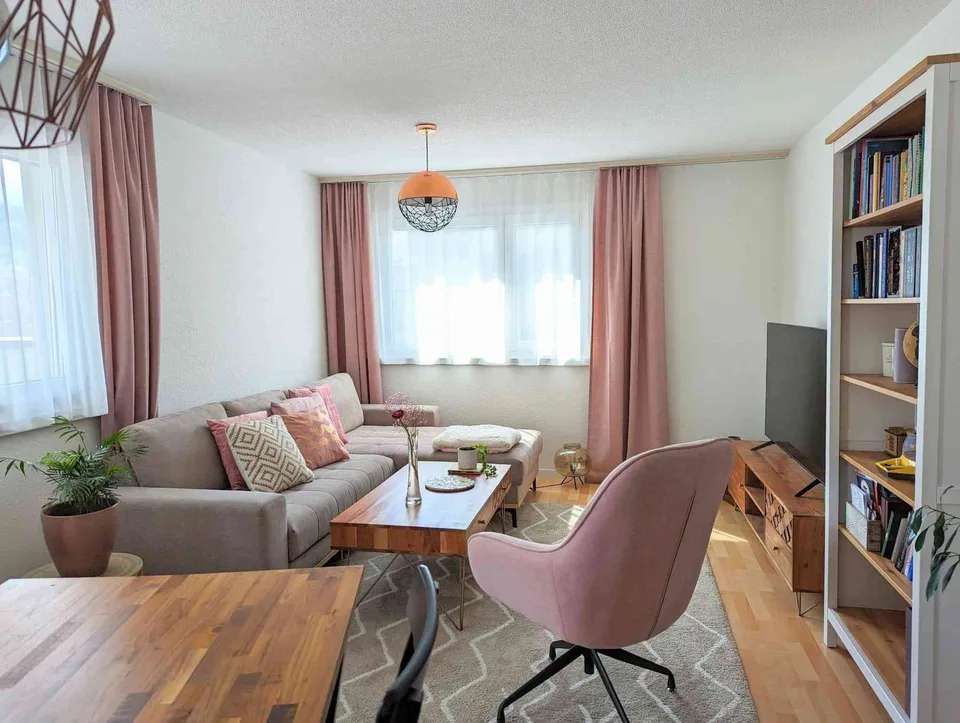 Untermiete: Einzigartige 3.5 Zimmerwohnung mit Pilatusblick