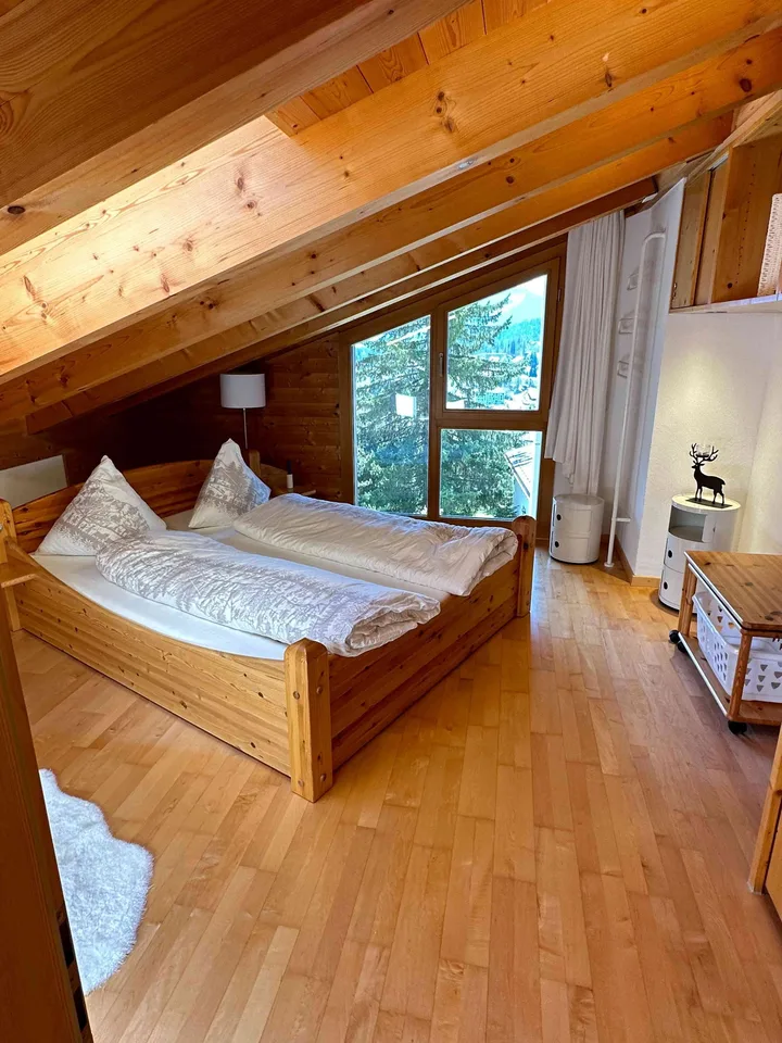 Ferienwohnung unter dem Flimserstein mit traumhafter Aussicht
