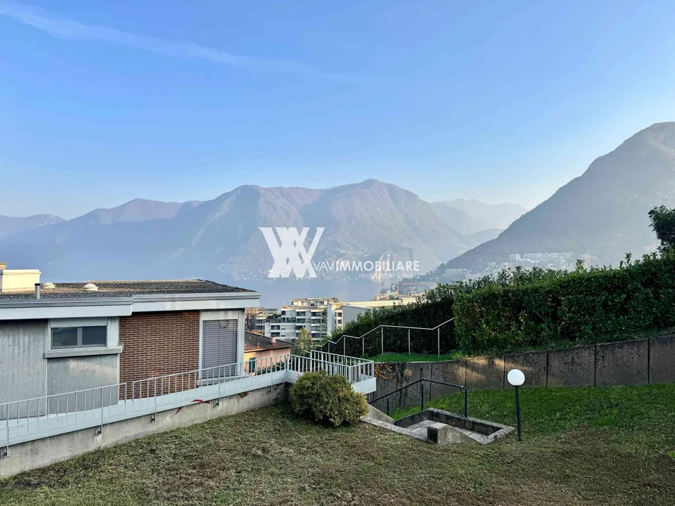 LUGANO: ELEGANTE APPARTAMENTO VISTA LAGO E MONTE BRÈ