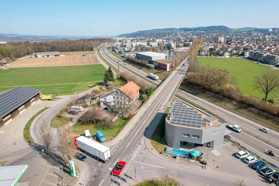 Schönes Gewerbe zu verkaufen in Frauenfeld