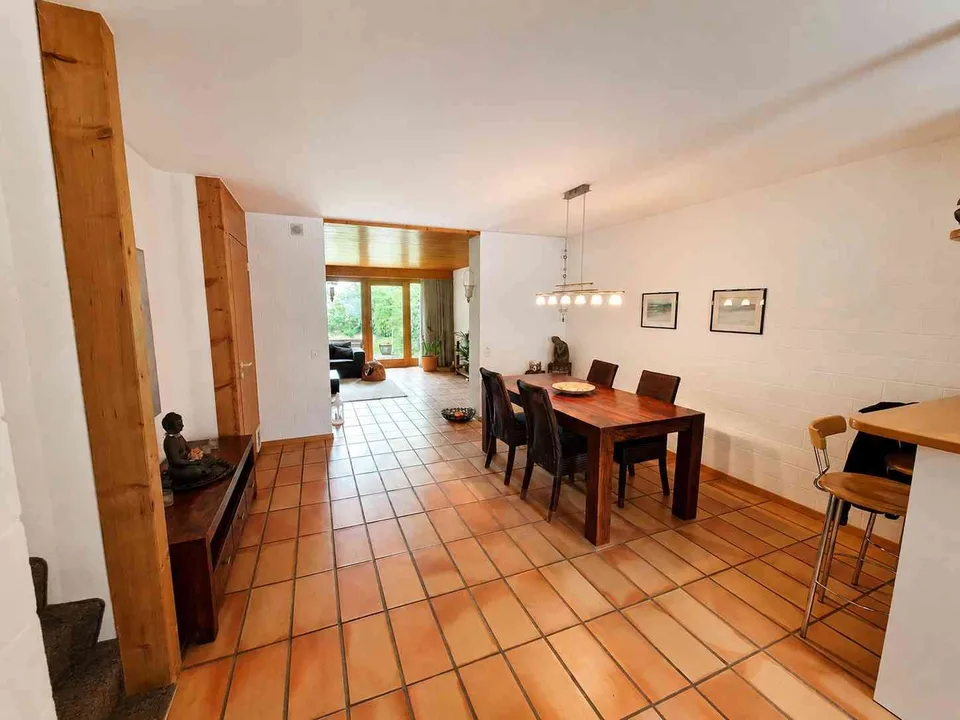 5.5-Zimmer Reihen-Einfamilienhaus mit Garten und Dachterrasse