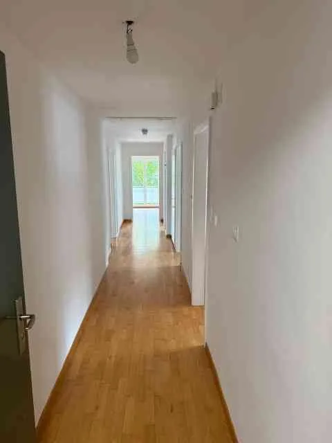 3 ZWG AB SOFORT IN ZUNZGEN ZUR VERMIETEN.