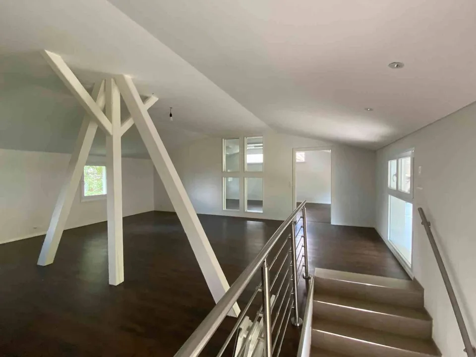 Offene Traumwohnung mit modernem Cheminée