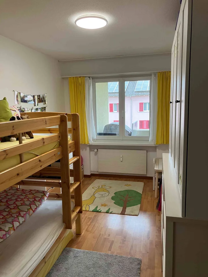 4.5 Zimmer Wohnung im 1. Stock