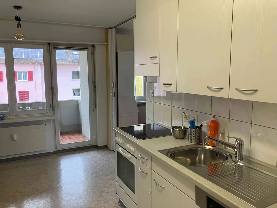4.5 Zimmer Wohnung im 1. Stock