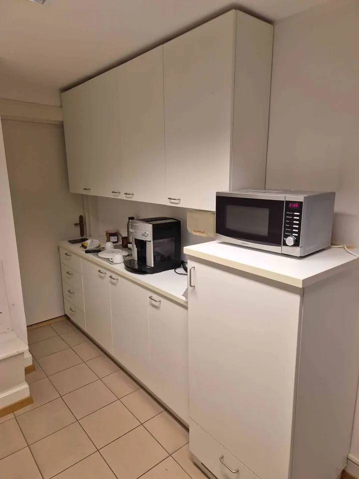 Bureau spacieux au centre-ville d'Avenches