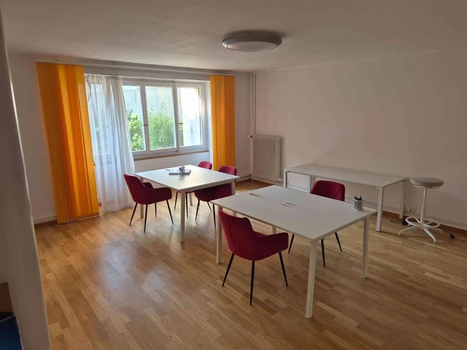 Bureau spacieux au centre-ville d'Avenches