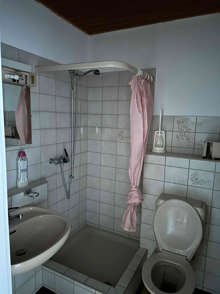 Schöne 2.5 Zimmerwohnung mit Balkon