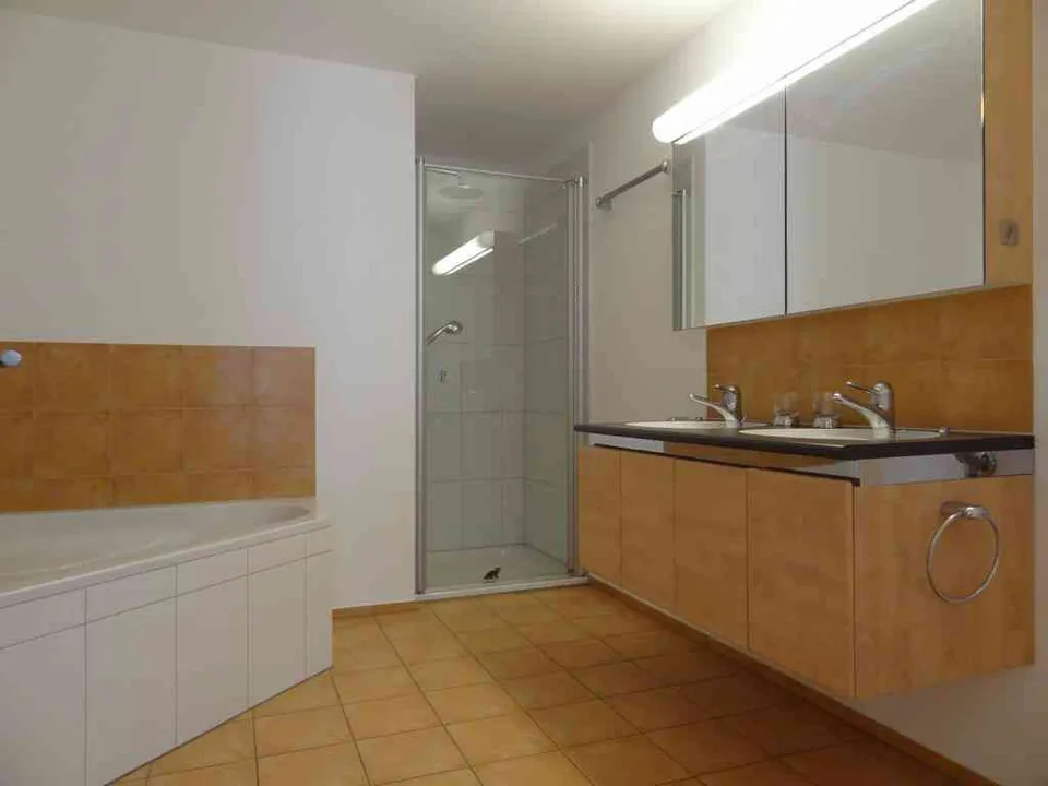 Duplex Attika Wohnung (Maisonette auf zwei Etagen)