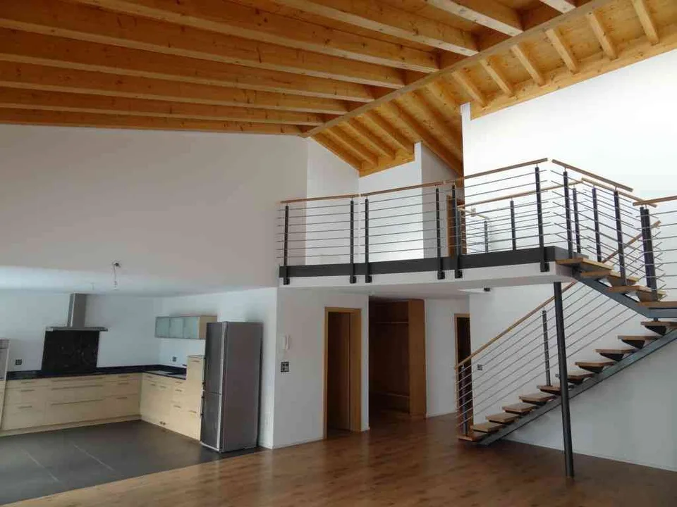 Duplex Attika Wohnung (Maisonette auf zwei Etagen)