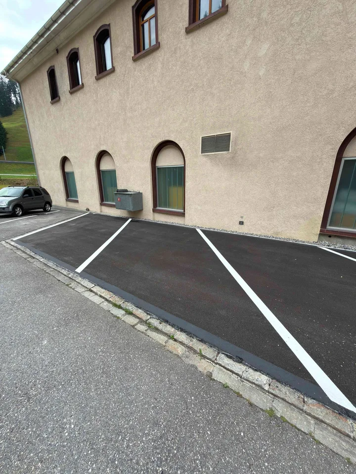 Aussenparkplatz Nr. 4, Landwasserstrasse 68/68a, 7277 Davos Glaris