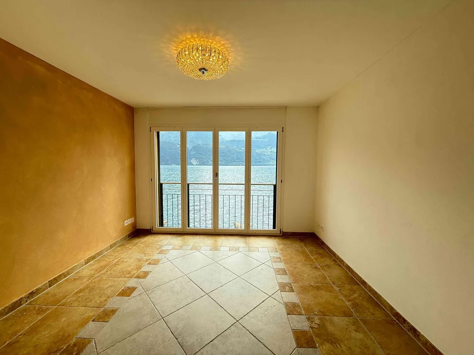 3.5 Zimmer-Maisonettewohnung direkt am See