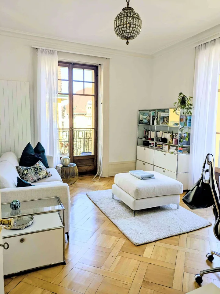 Charmant appartement de 3 pièces avec balcon à Genève 2380 CHF sans charges