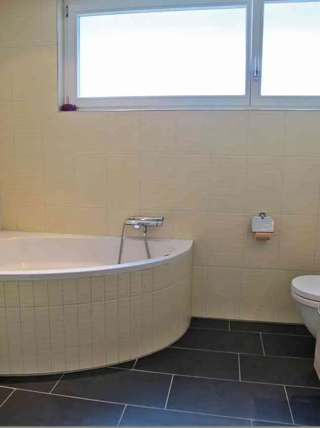 Moderne 3.5 Zimmer EG-Wohnung in Horn