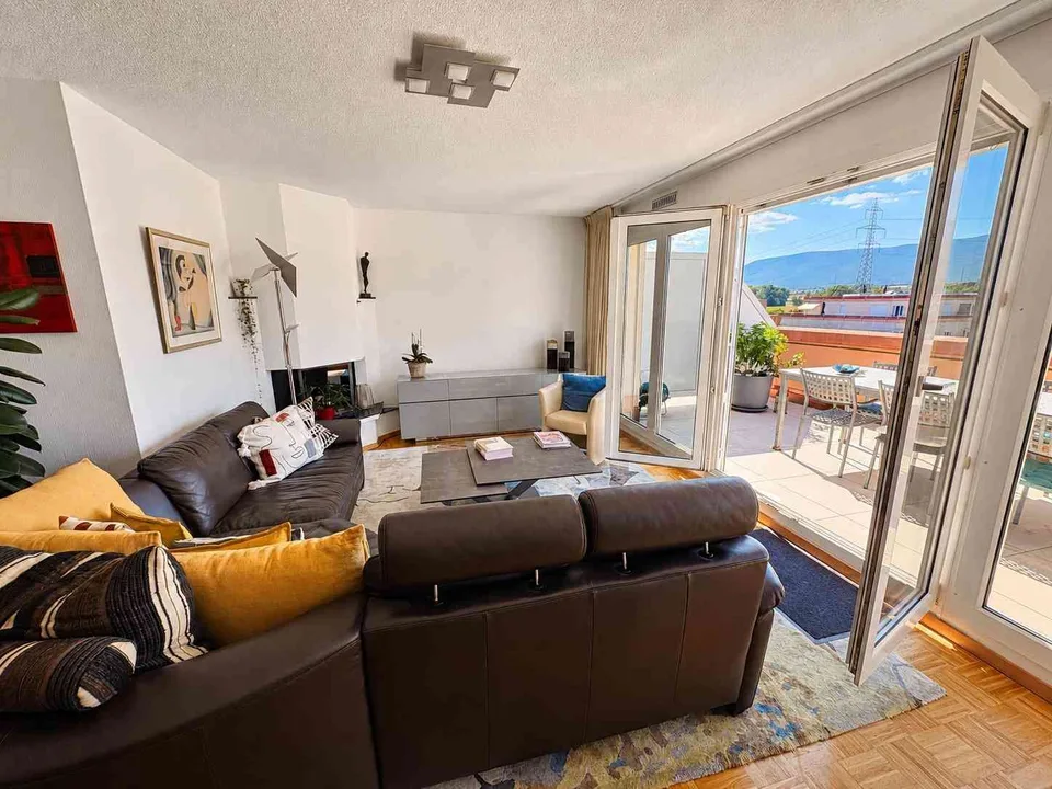 Appartement Attique 5 pièces nyon