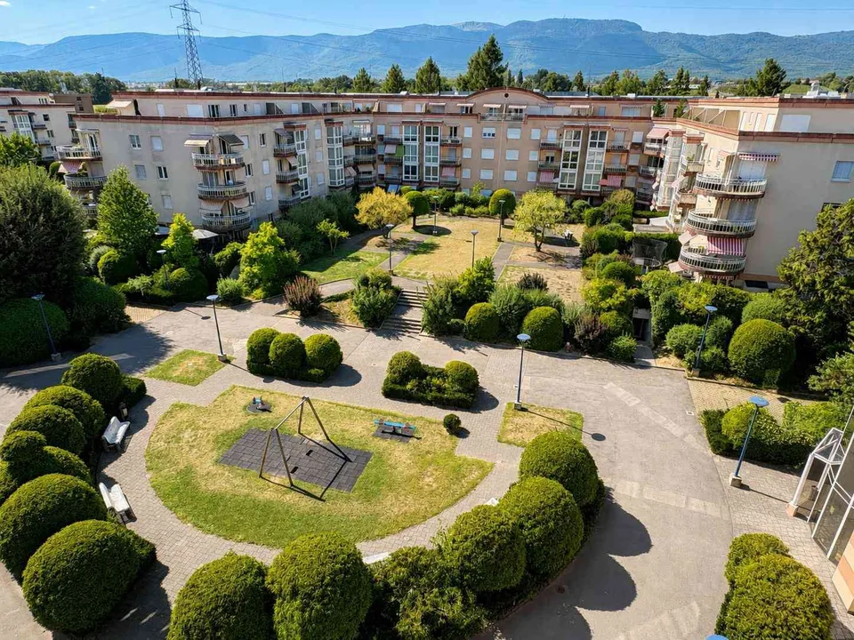 Appartement Attique 5 pièces nyon