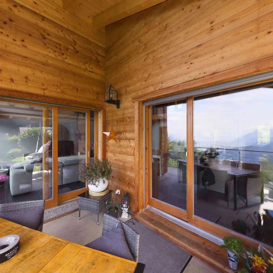 Villa contemporaine 5.5 pces : Volume, Lumière et Vue