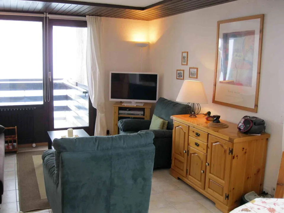 Chaleureux 2.5 pièces rénové avec balcon plein sud – Vue panoramique