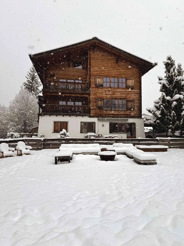 Weihnachten & Silvester in Laax | Ferienwohnung für 6–8 Personen