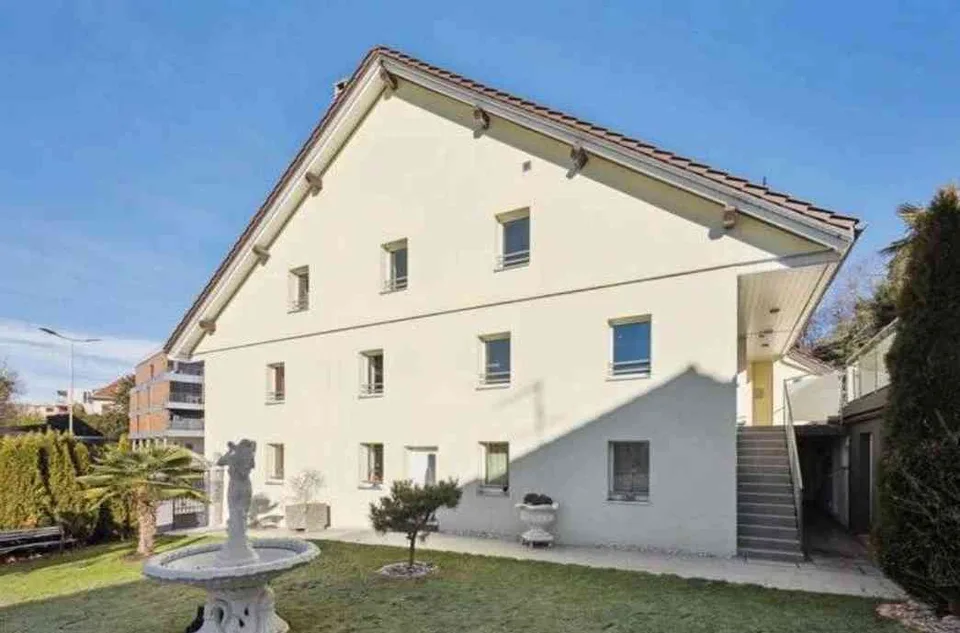 Grande maison de 294,5 m² – 6 chambres – Romont