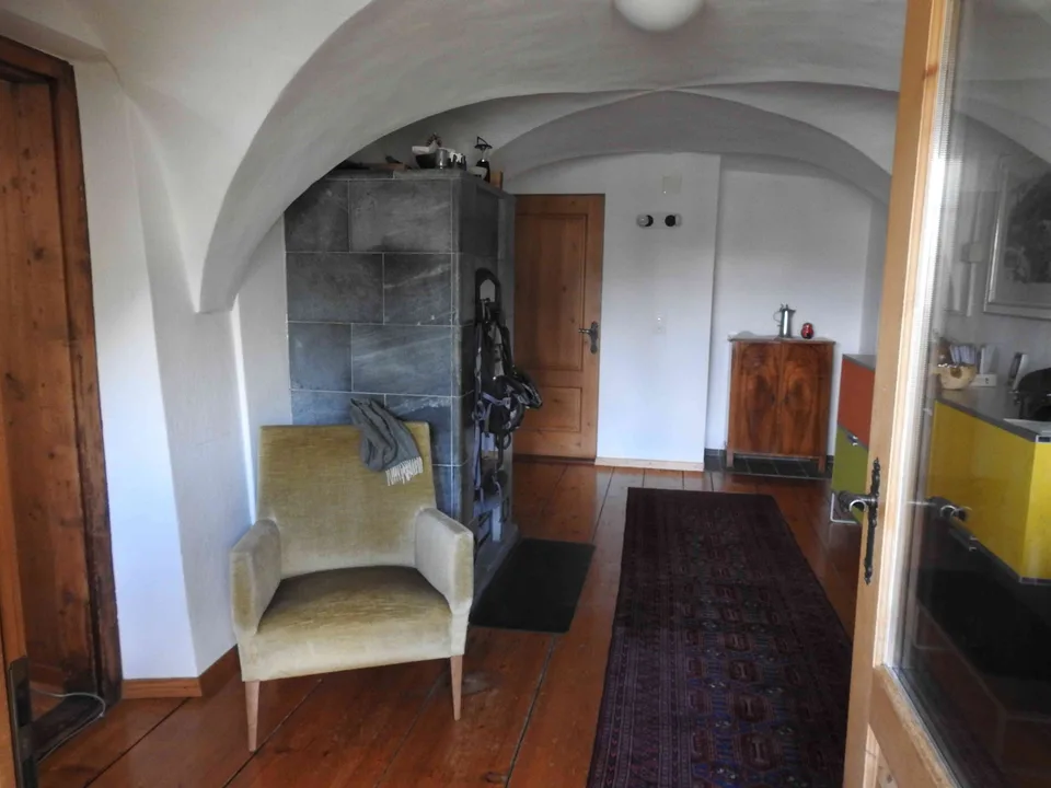 Grosszügige 3.5-Zimmer-Wohnung mit Loggia am ruhigen Ortsrand