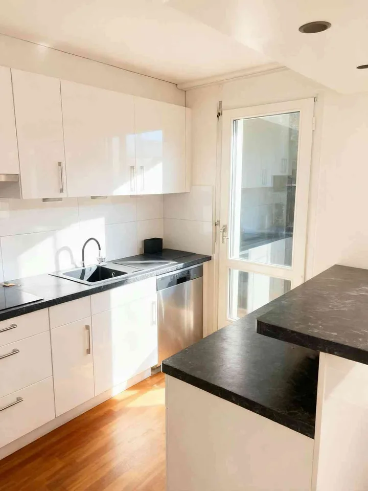 Reihenfamilienhaus inkl. Einstellhallenplatz – Foto 7 von 15