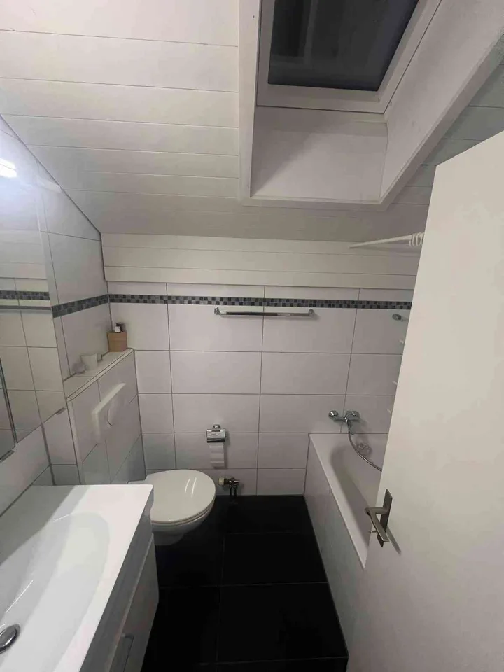 Reihenfamilienhaus inkl. Einstellhallenplatz – Foto 5 von 15
