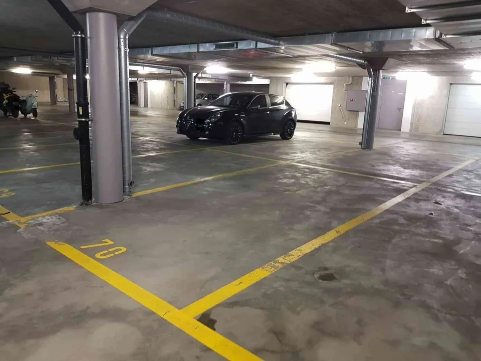 Place de parc à louer – Garage souterraine, emplacement idéal !