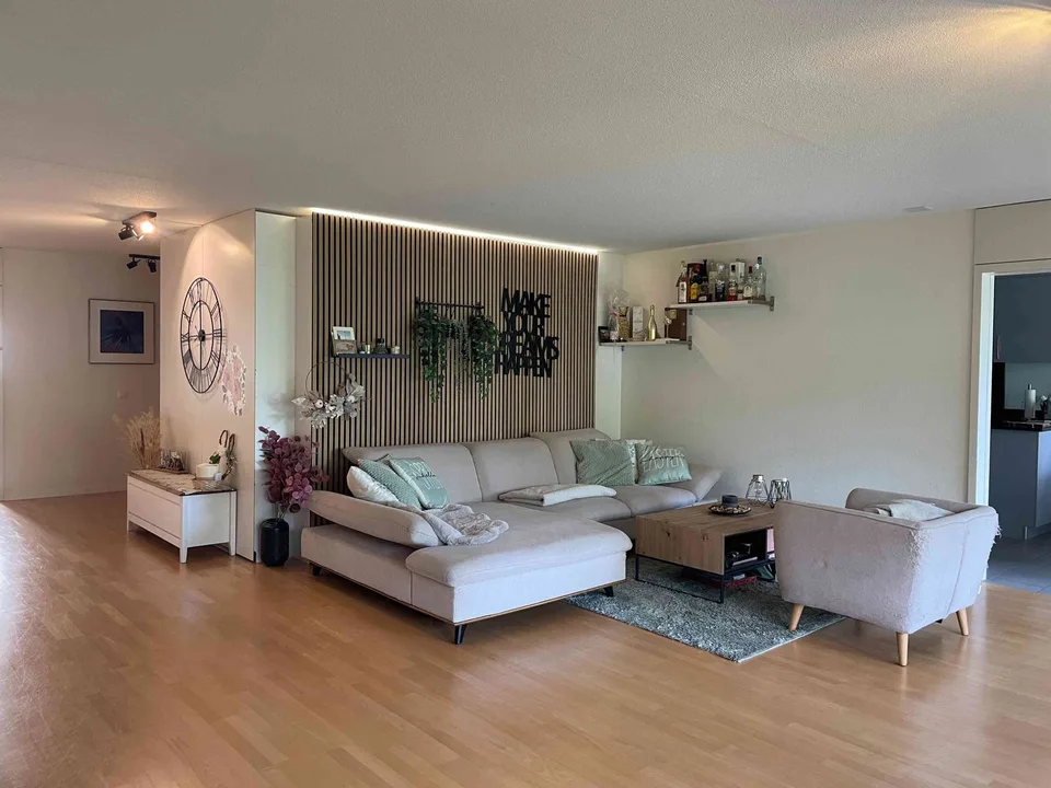 Traumhafte 5.5-Zimmer-Attikawohnung mit eigener Dachterrasse