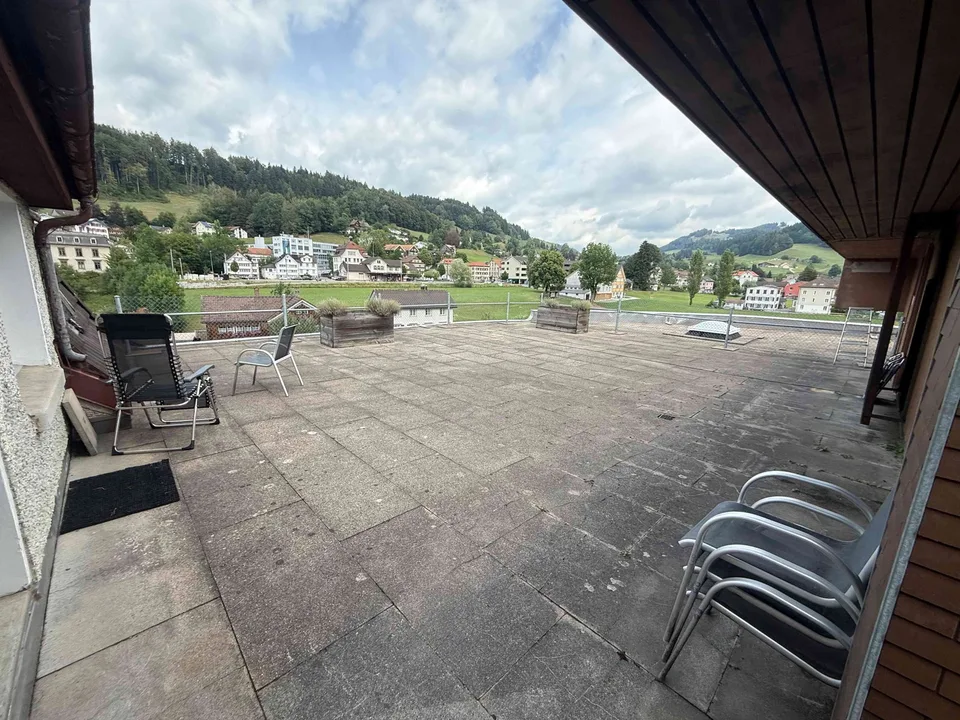 141m2 Büro mit Dachstockfeeling und eigener Terrasse