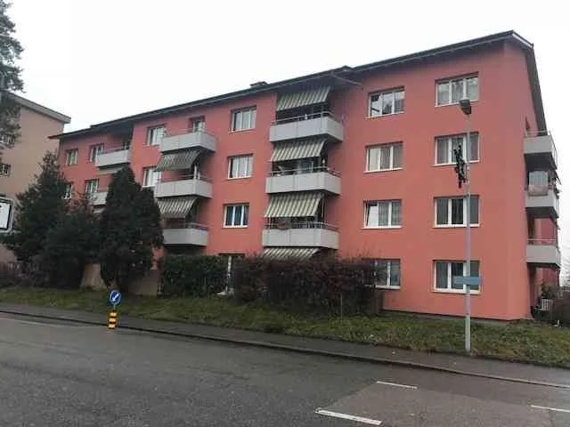 AB SOFORT EINE 2 ZWG IM 2. OG IN DIETIKON ZU VERMIETEN.