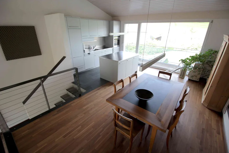 Architektonisches Highlight: Stilvolles 5.5-Zi-RMH in Bertschikon