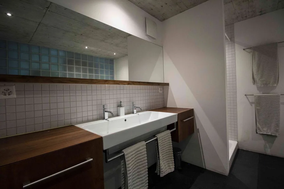 Architektonisches Highlight: Stilvolles 5.5-Zi-RMH in Bertschikon