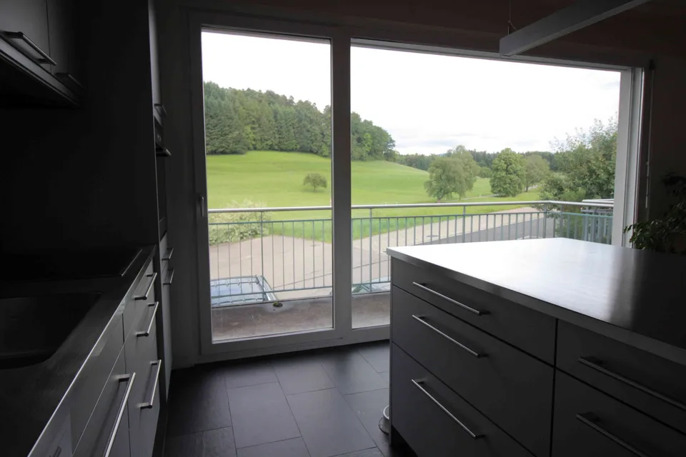 Architektonisches Highlight: Stilvolles 5.5-Zi-RMH in Bertschikon