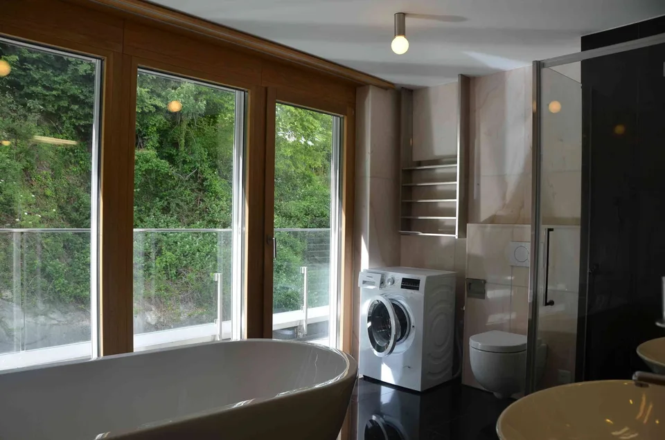 Edel ausgebaute Wohnung mit Weitblick