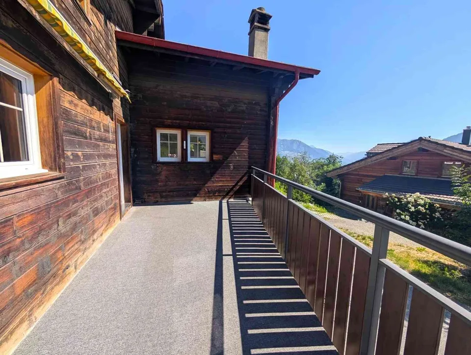 Einfamilienhaus mit Stall in Zeneggen