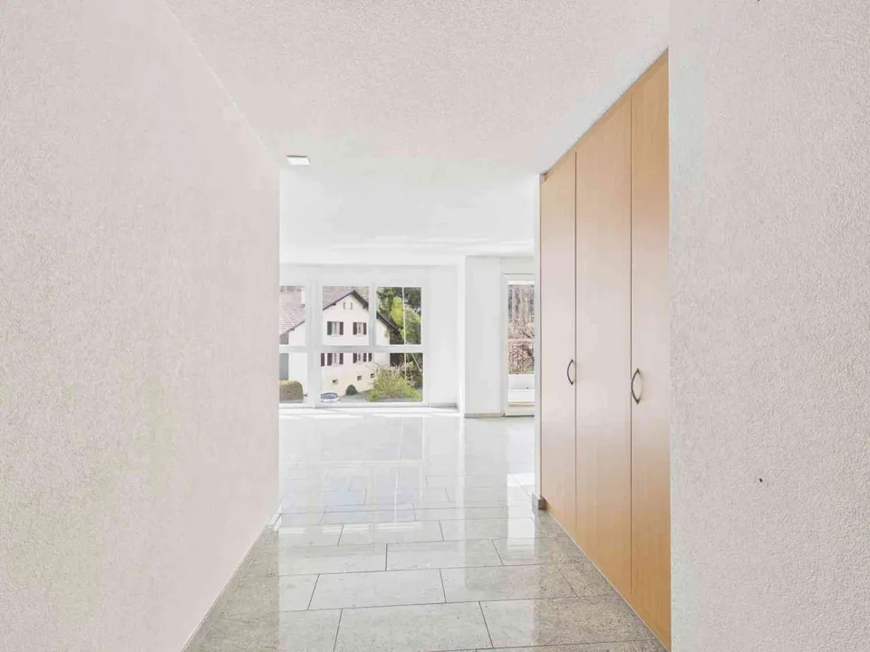 Stilvolles Wohnen mit Loggia in beliebtem Quartier in Visp