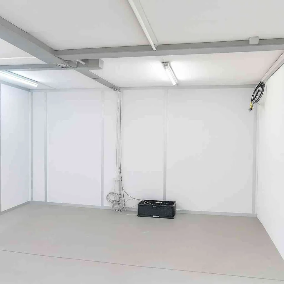 Vielseitige Gewerbefläche mit Lager-/Nebenraum | 118 m² | Fällanden