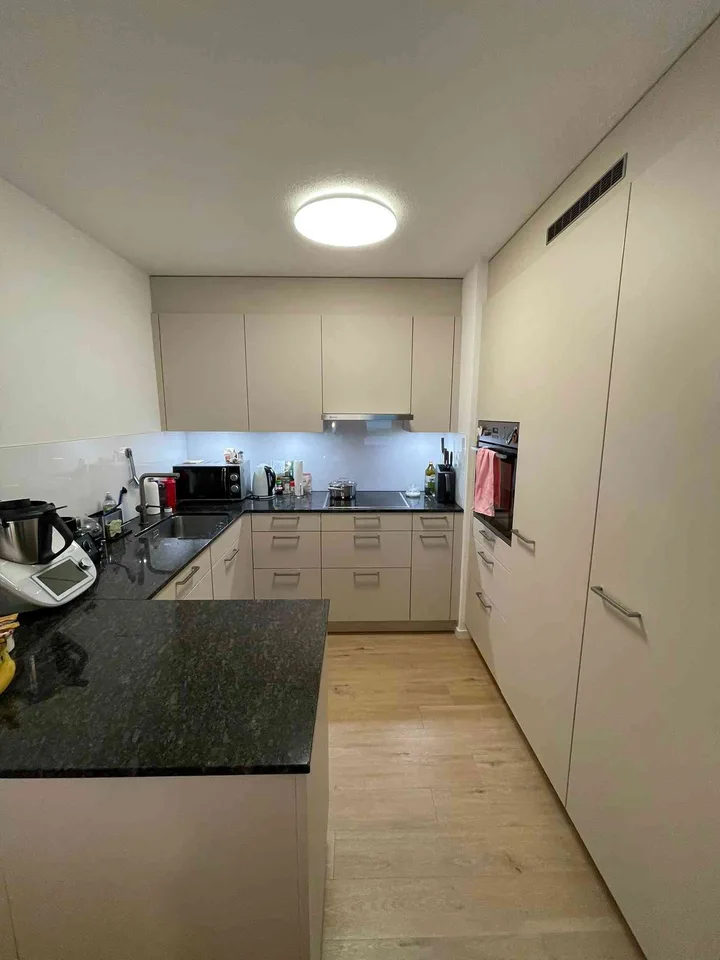 4½ <Zimmer-Erdgeschoss-Wohnung mit angrenzender Grünfläche