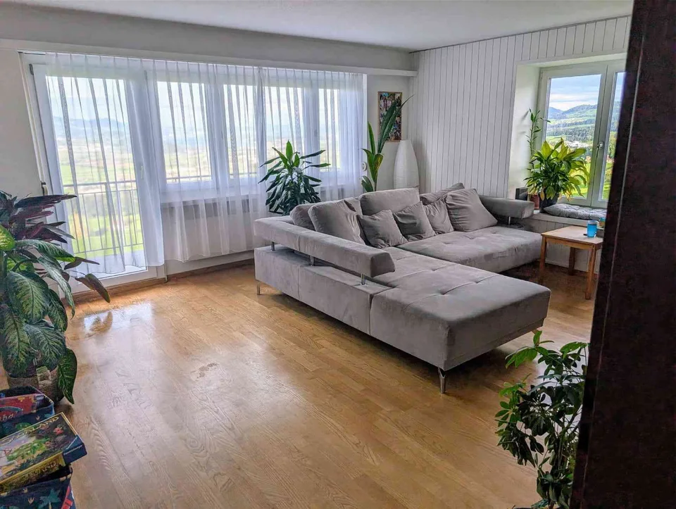 5.5-Zimmerwohnung in Rieden SG zu vermieten