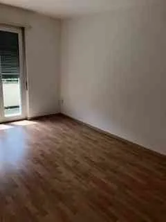 Schöne 3,5 Zimmerwohnung mit Balkon zu vermieten
