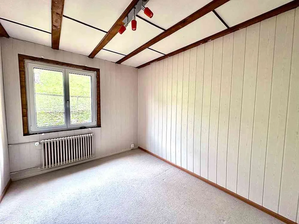 6-Zimmer-Wohnung mit Garten