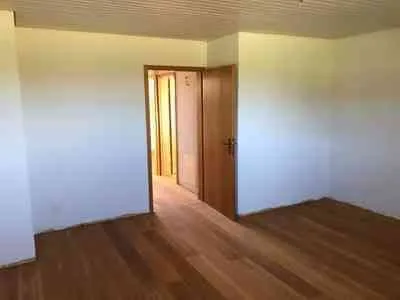 Maison mitoyenne de 4 pièces rénovée à la moderne dans un cadre idyllique à Veltheim (Au) à louer