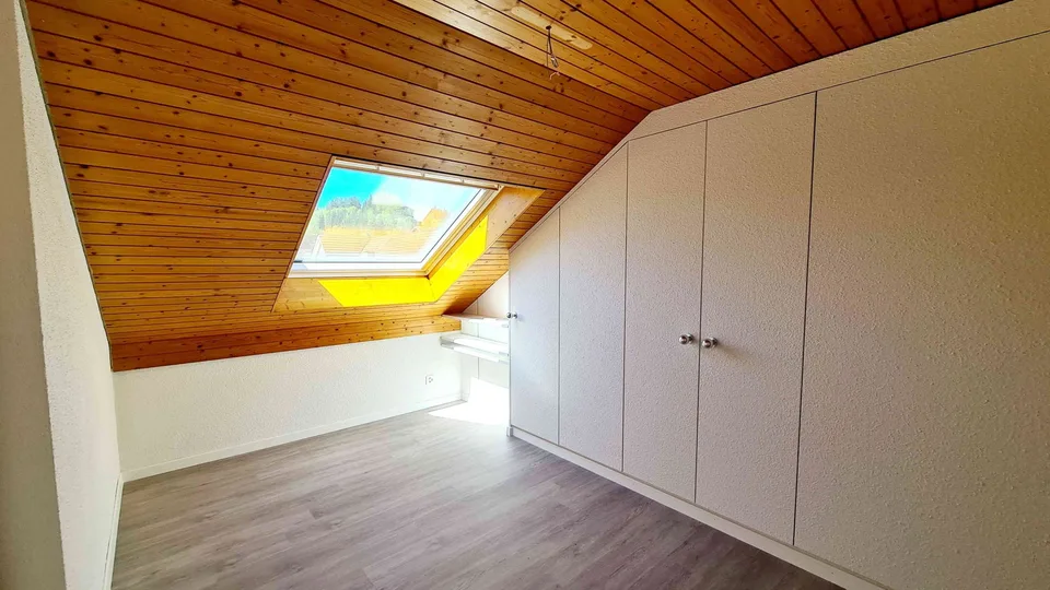 Schöne helle Wohnung weiter zu vermieten